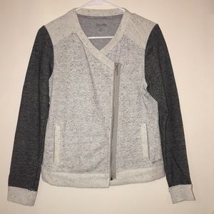 Calvin Klein size small